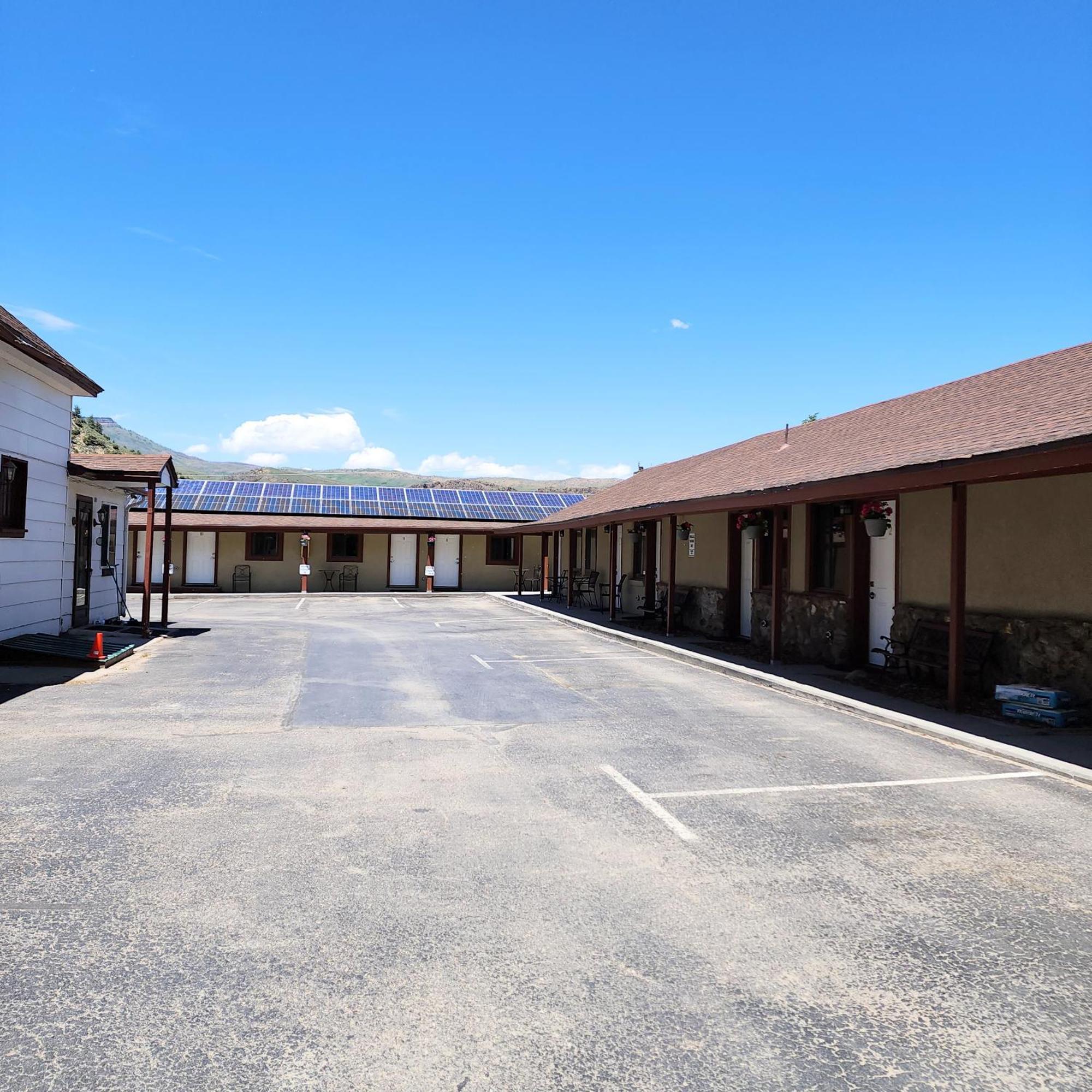 Canyon Motel Near Rocky Mountain National Park Hot Sulphur Springs Exterior foto